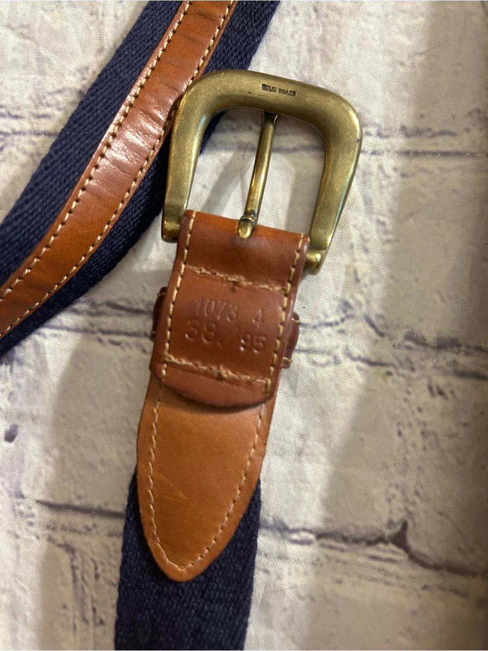 ROUNDTREE & YORK NAVY/BROWN BRASS BUCKLE AND NAVY WITH BROWN BRAIDED MEN BELTS